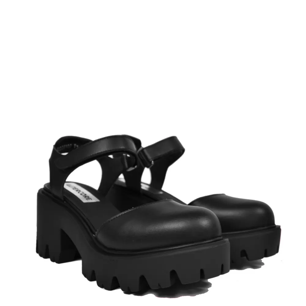 ALTERCORE Sandals< Lotta Vegan Black