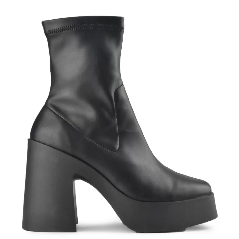 ALTERCORE Ankle Boots< Victoria Black